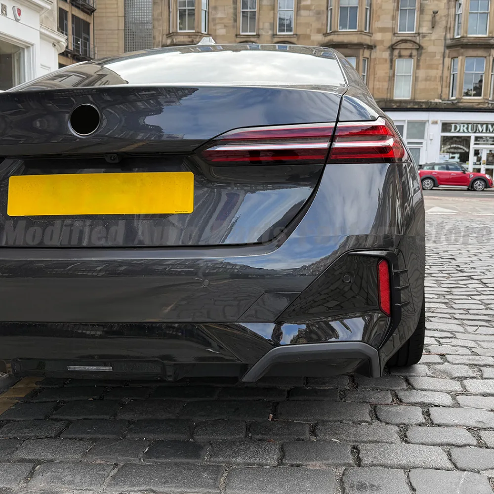 Applicable To 2024 + BMW Bmw 5 Series I5 G60 Overseas Version M Sport Rear Air Knife Trend Car Sticker Modification Parts - Image 3